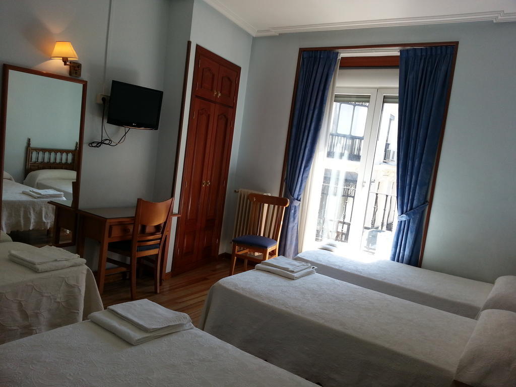 Hostal Guerra Madrid Zimmer foto